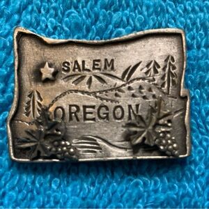 Vintage Oregon Map Pin, Necklace and Earrings in Pewter Trinket Box